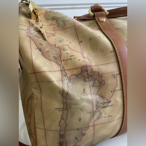 Alviero Martini Tavel Bag - Picture 7 of 14